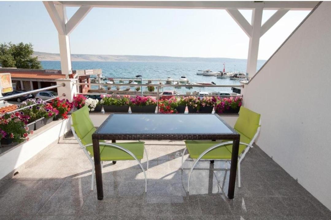 Apartmani Centar Starigrad Paklenica Exterior photo