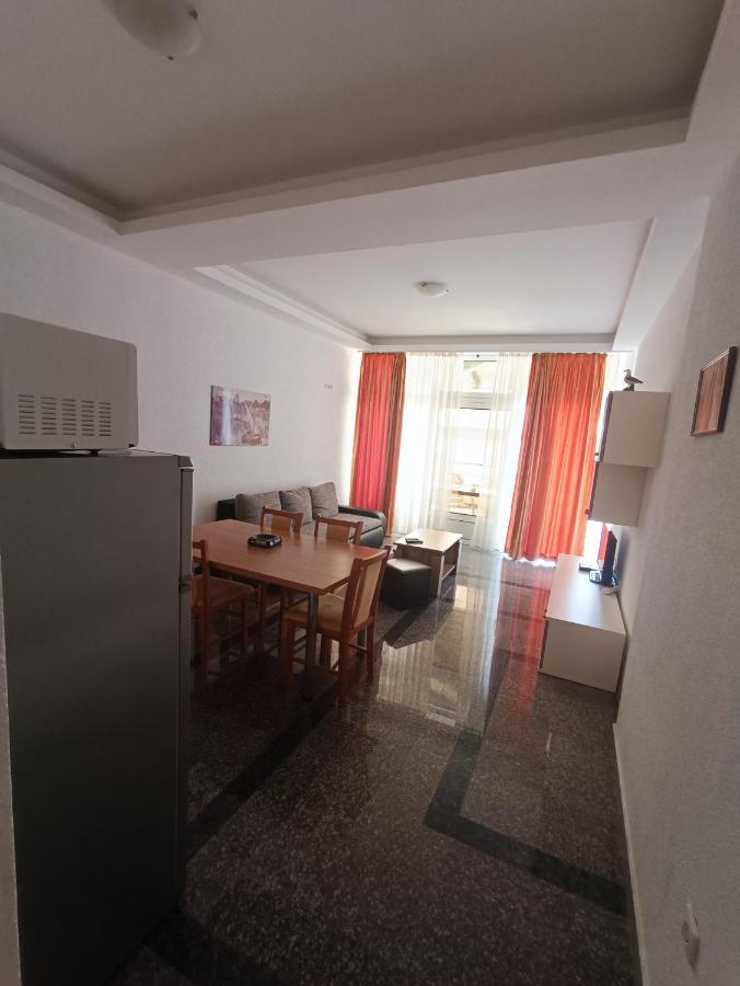 Apartmani Centar Starigrad Paklenica Exterior photo