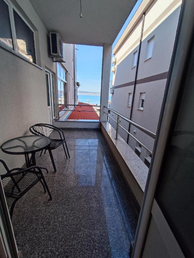 Apartmani Centar Starigrad Paklenica Exterior photo
